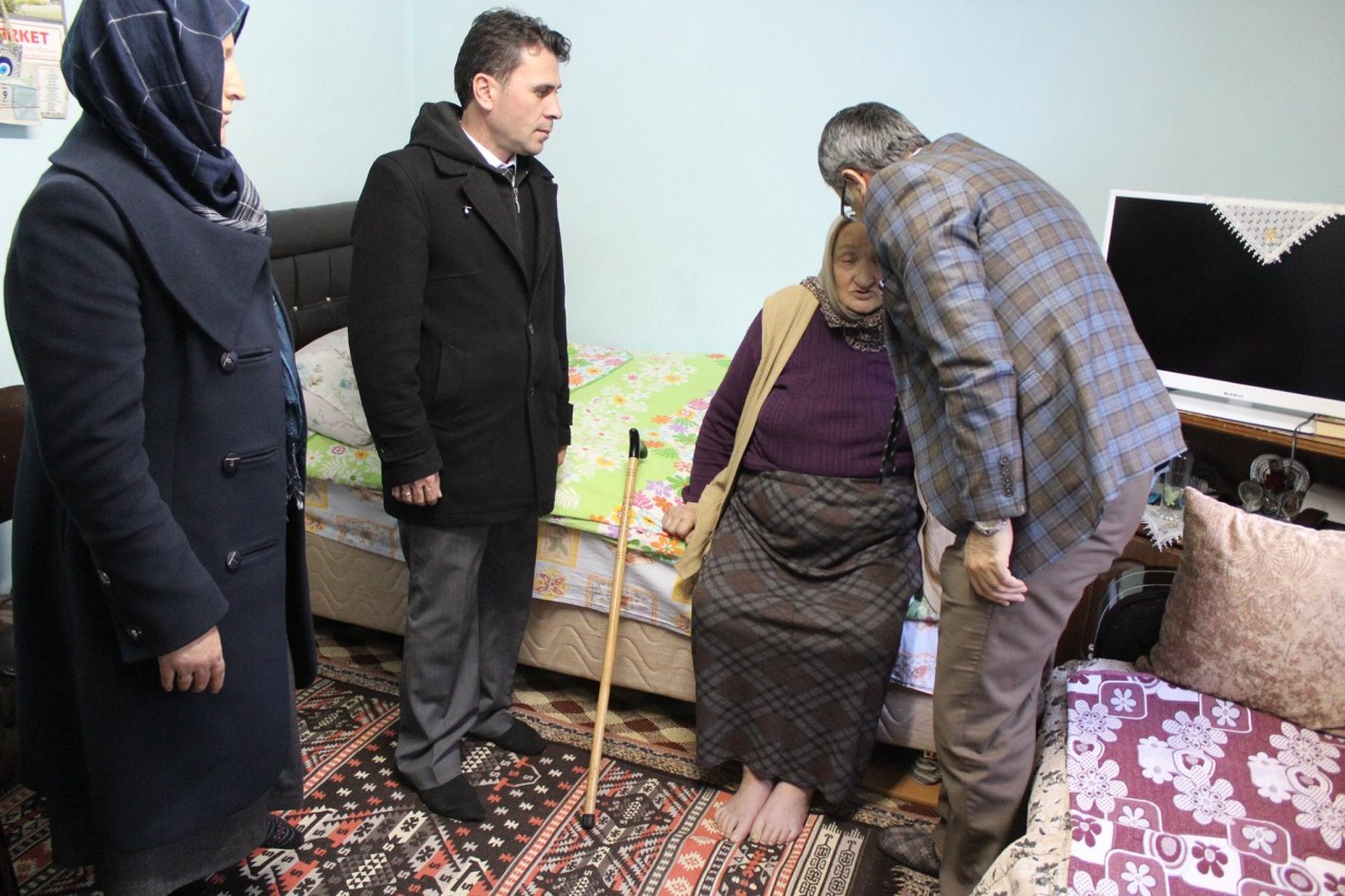 Kelkit Kaymakamı Yavuz’dan Yaşlılara Ziyaret 4