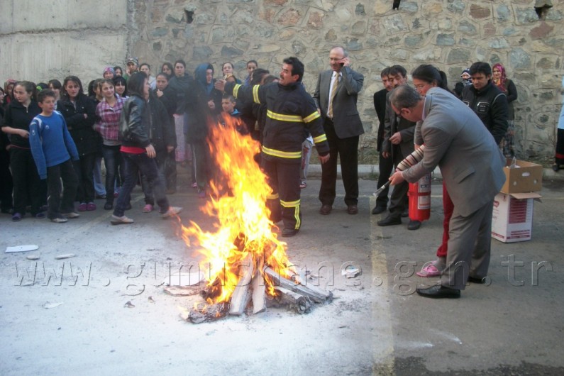 Belediye'den Yangın Tatbikatı 3