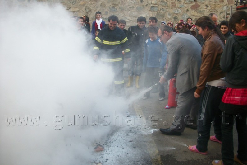 Belediye'den Yangın Tatbikatı 4