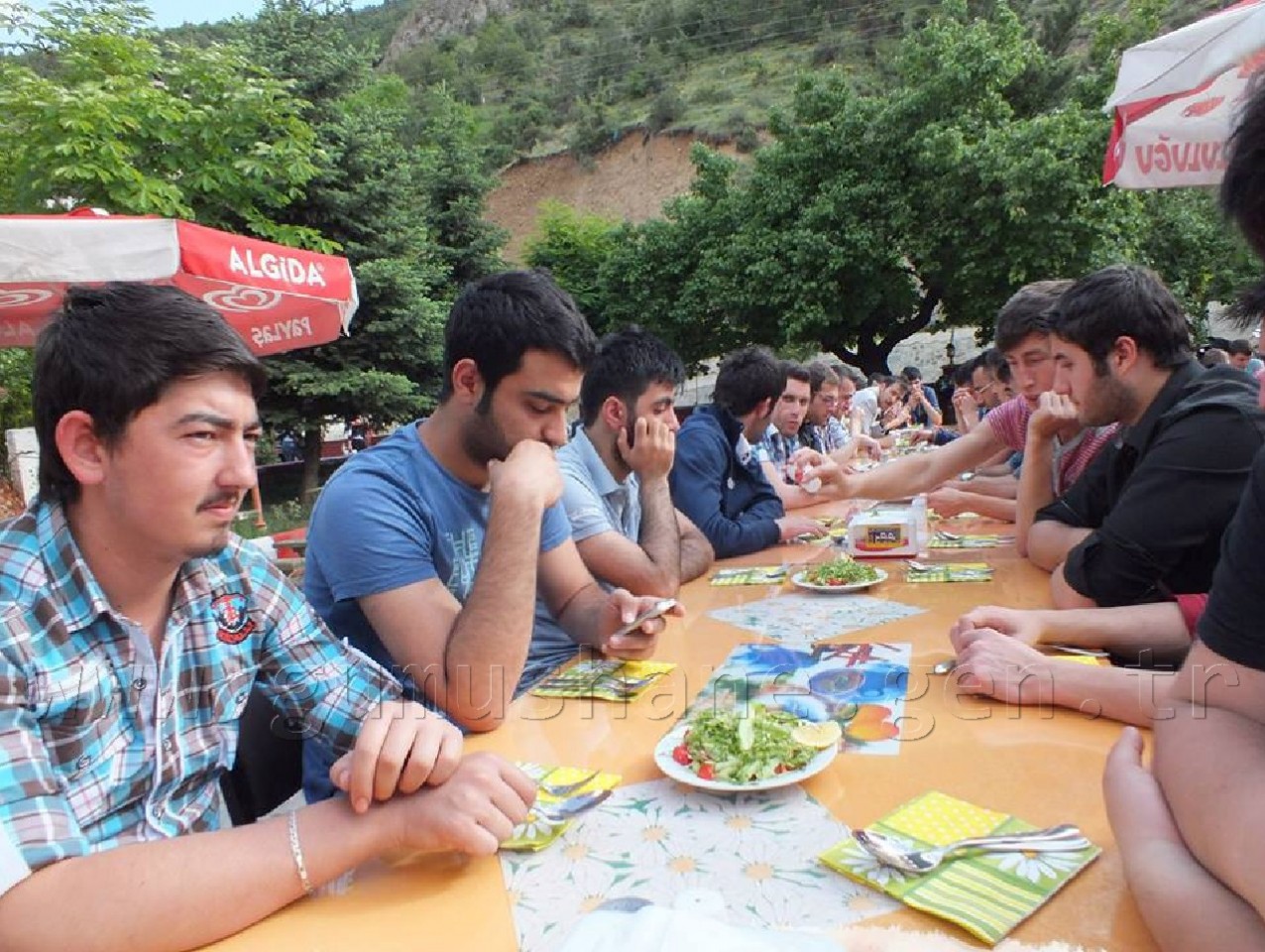 Üniversiteli Ülkücüler Yemekte Buluştu 4