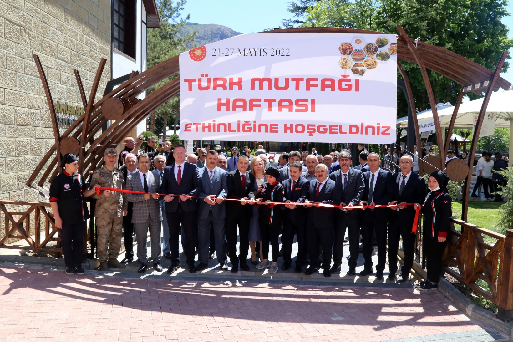 Gümüşhane’de yabancı uyruklu öğrenciler Türk yemeklerini çok sevdi 5