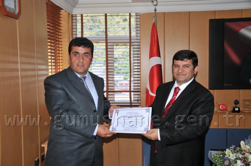 Gümüşhane'de Çevre Gönüllülerine Plaket Verildi 3