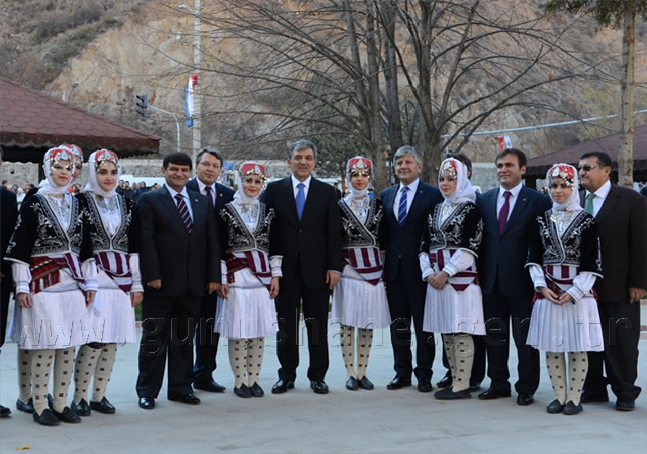 Cumhurbaşkanı Gül, Gümüşhane'de Halka Seslendi 30
