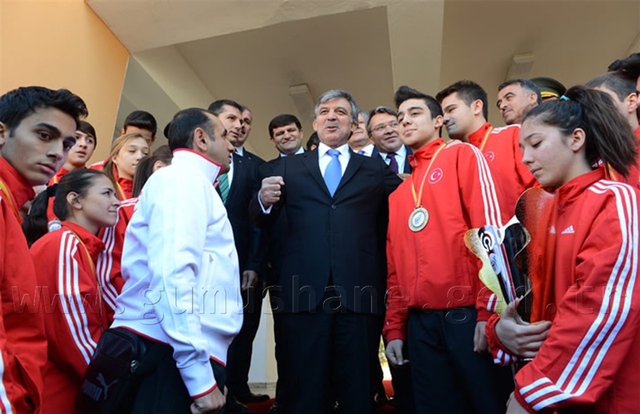 Cumhurbaşkanı Gül, Gümüşhane'de 15