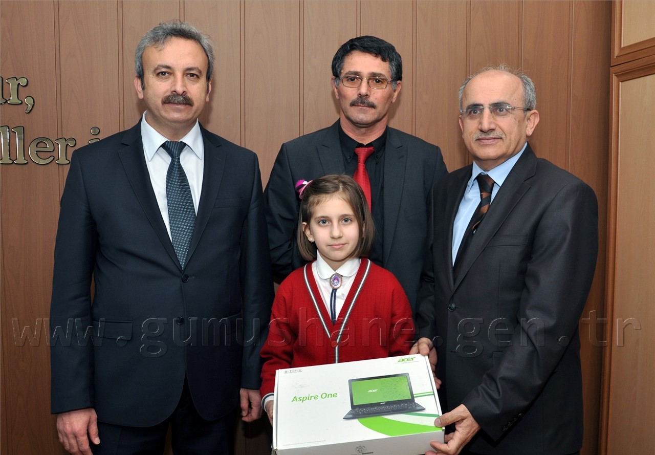 Ödüllerini Aldılar 1