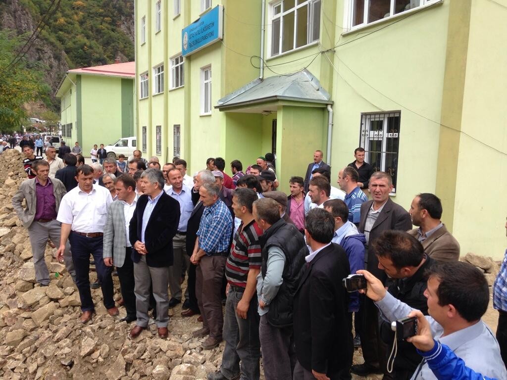 Üçtaş Köyüne 2 Milyonluk Köprü Yapıldı 3