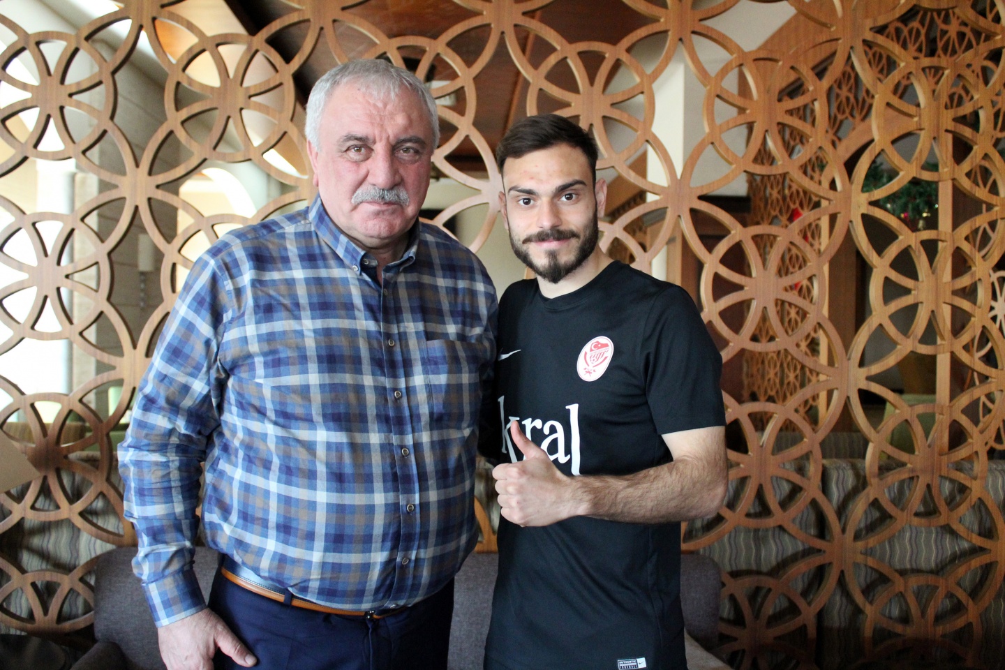 Ve Zahit Fındık yuvada 1