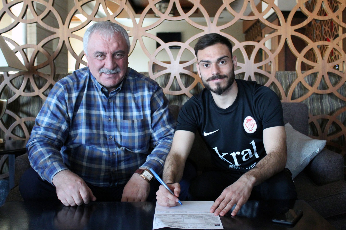 Ve Zahit Fındık yuvada 3