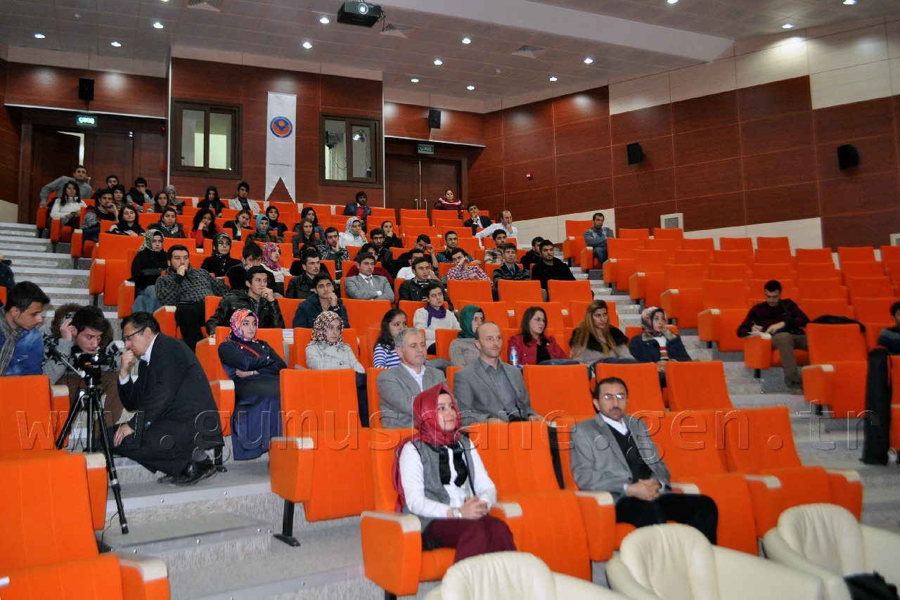 Gümüşhane'de Zeki Kadirbeyoğlu Paneli Düzenlendi 3