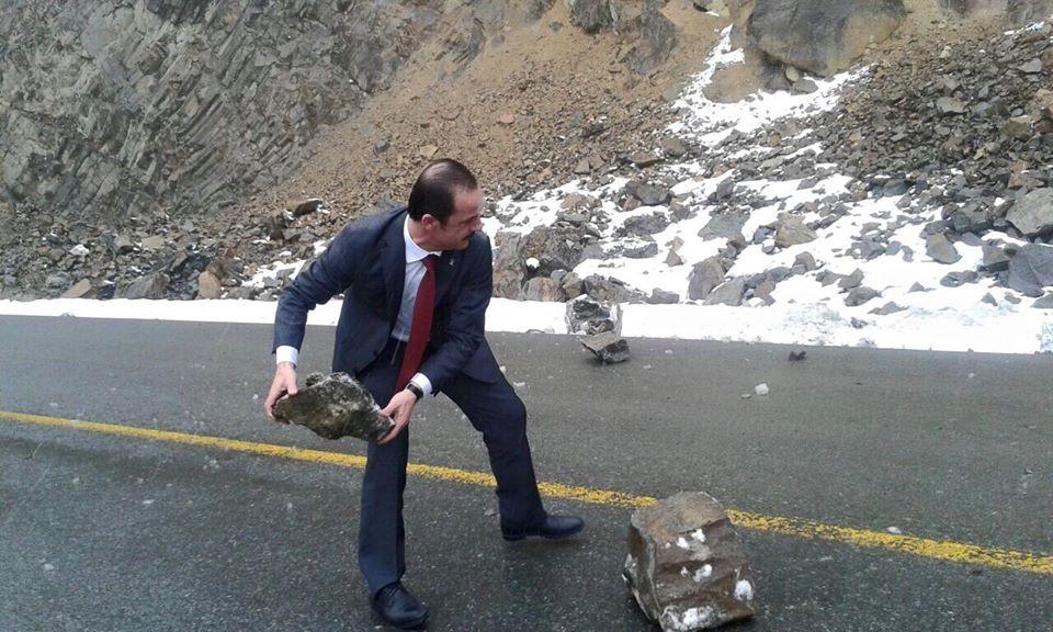 Kulaksız: Paralel taşlar yeni Türkiye’nin yolundan temizlenecek 13