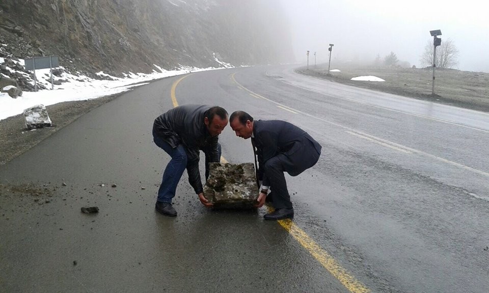 Kulaksız: Paralel taşlar yeni Türkiye’nin yolundan temizlenecek 14