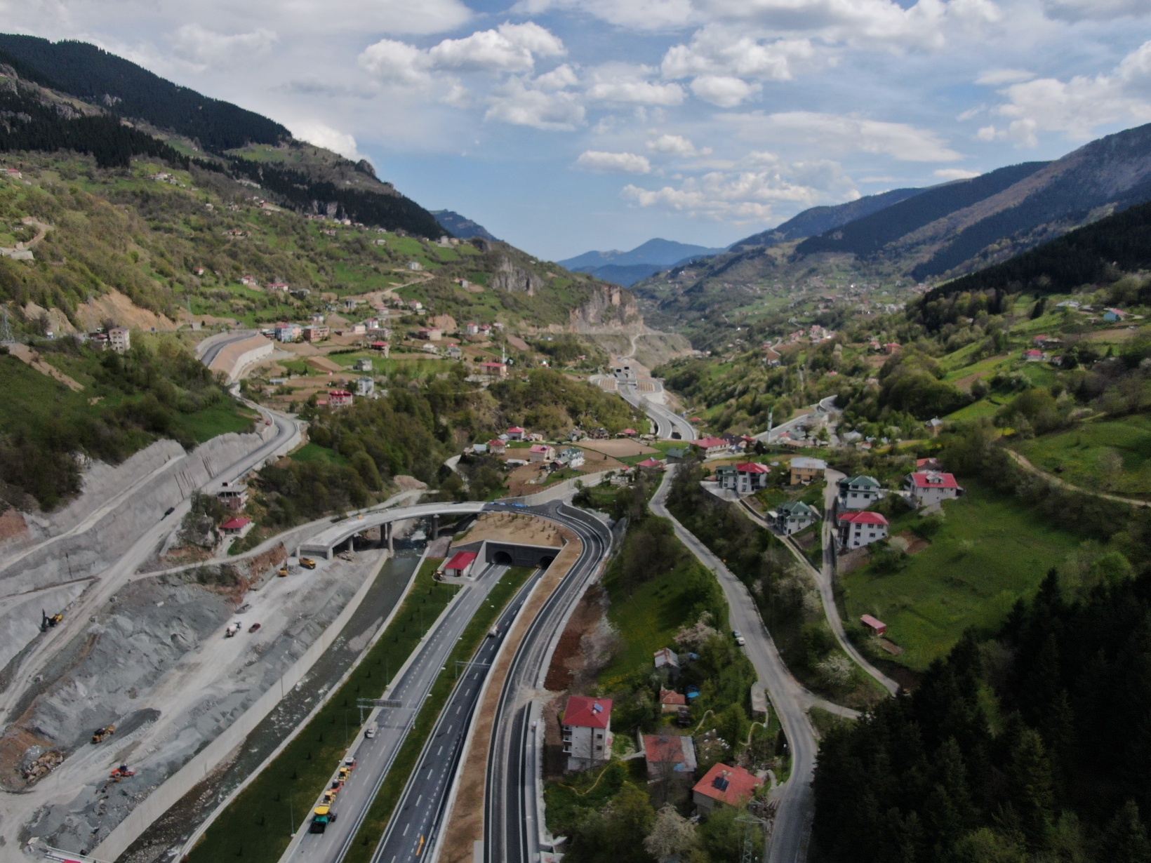 Yeni Zigana Tüneli 3 Mayıs'ta hizmete giriyor 4