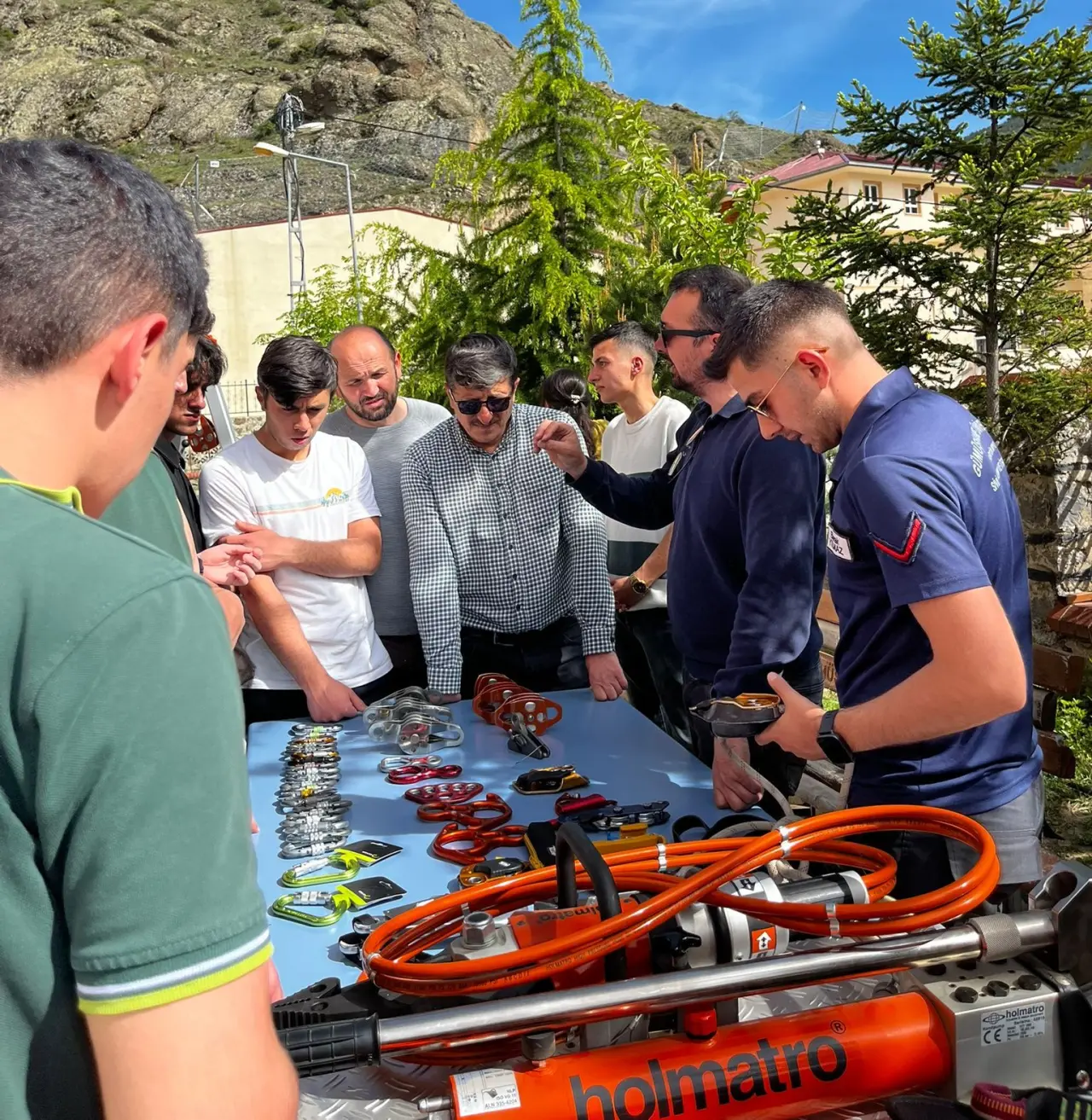 Kürtün MYO Lise Öğrencilerini İtfaiyecilikle Tanıştırdı! 8