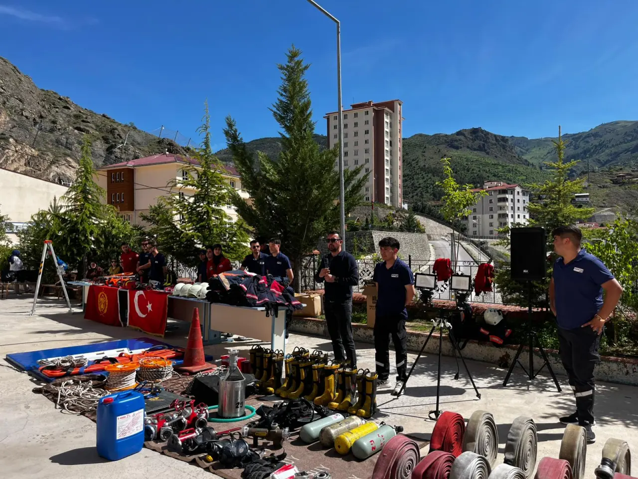 Kürtün MYO Lise Öğrencilerini İtfaiyecilikle Tanıştırdı! 2