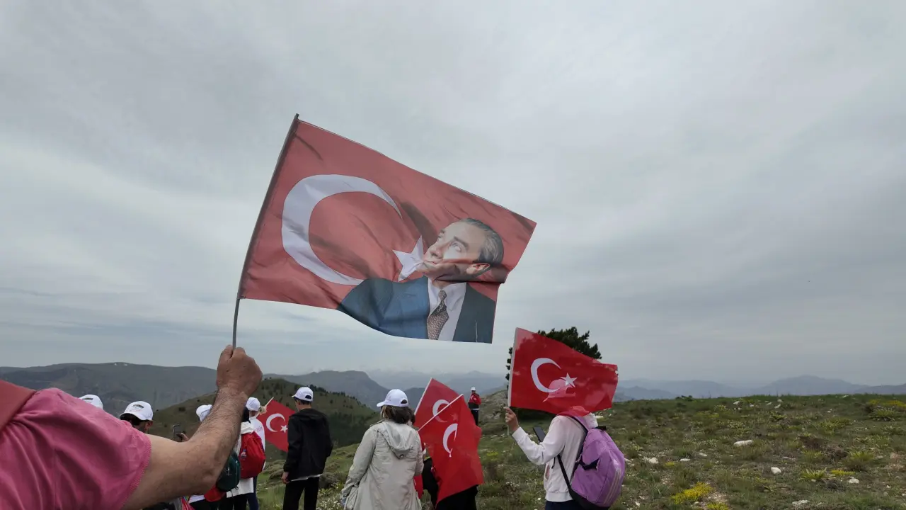 19 Mayıs’ta Kent Ormanı’nın eşsiz doğasıyla buluştular 6