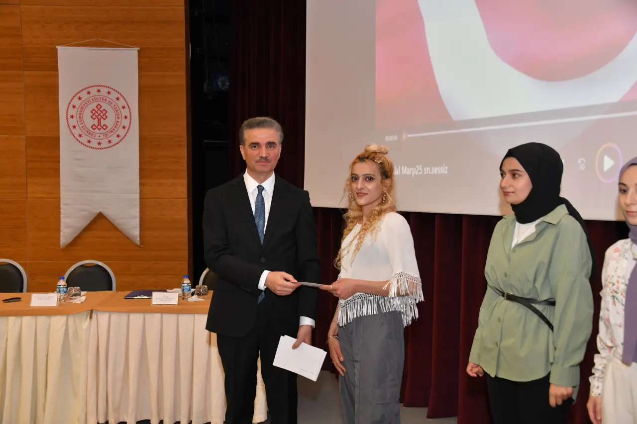 Gümüşhane’de Müzeler Günü Panel ve Sergiyle Kutlandı 3