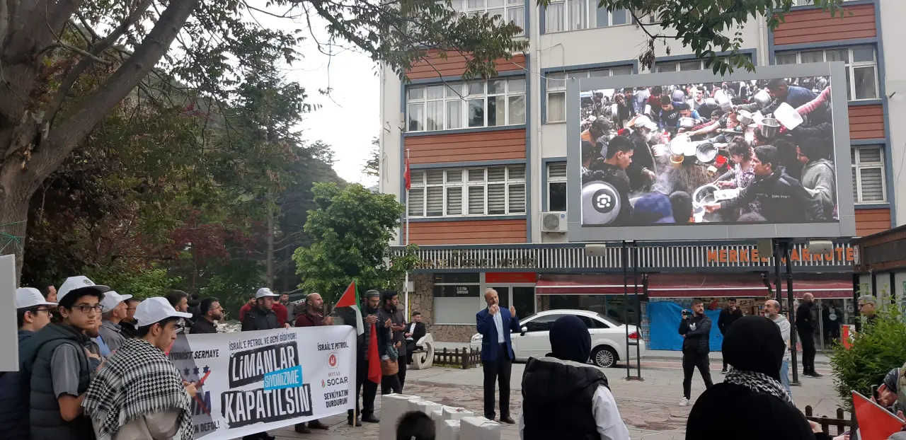 Gümüşhane’de Filistin dostları “Öfke günleri”nde bir araya geldi 1