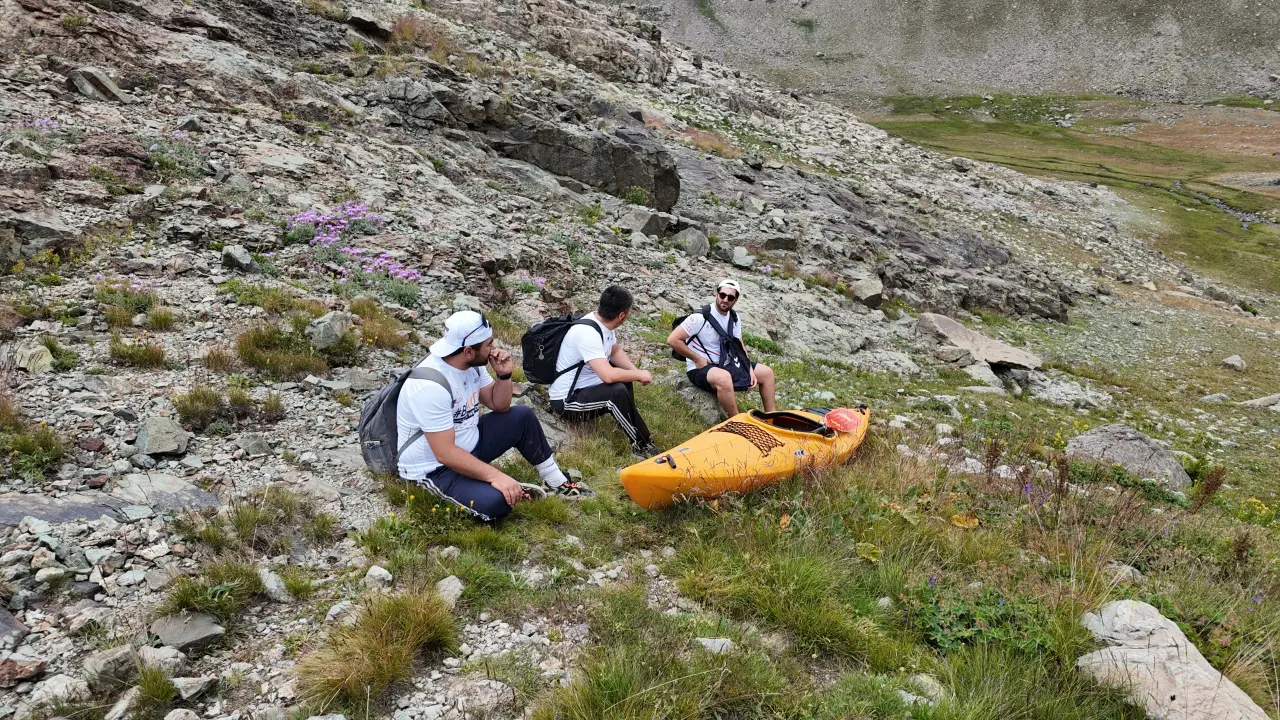 Gümüşhane'nin zirvesinde nefes kesen kano etkinliği 1