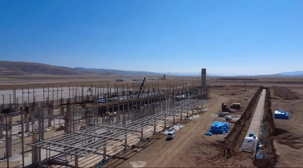 Türkiye’nin 5. bölgesel havalimanı inşaatı yükseliyor 5