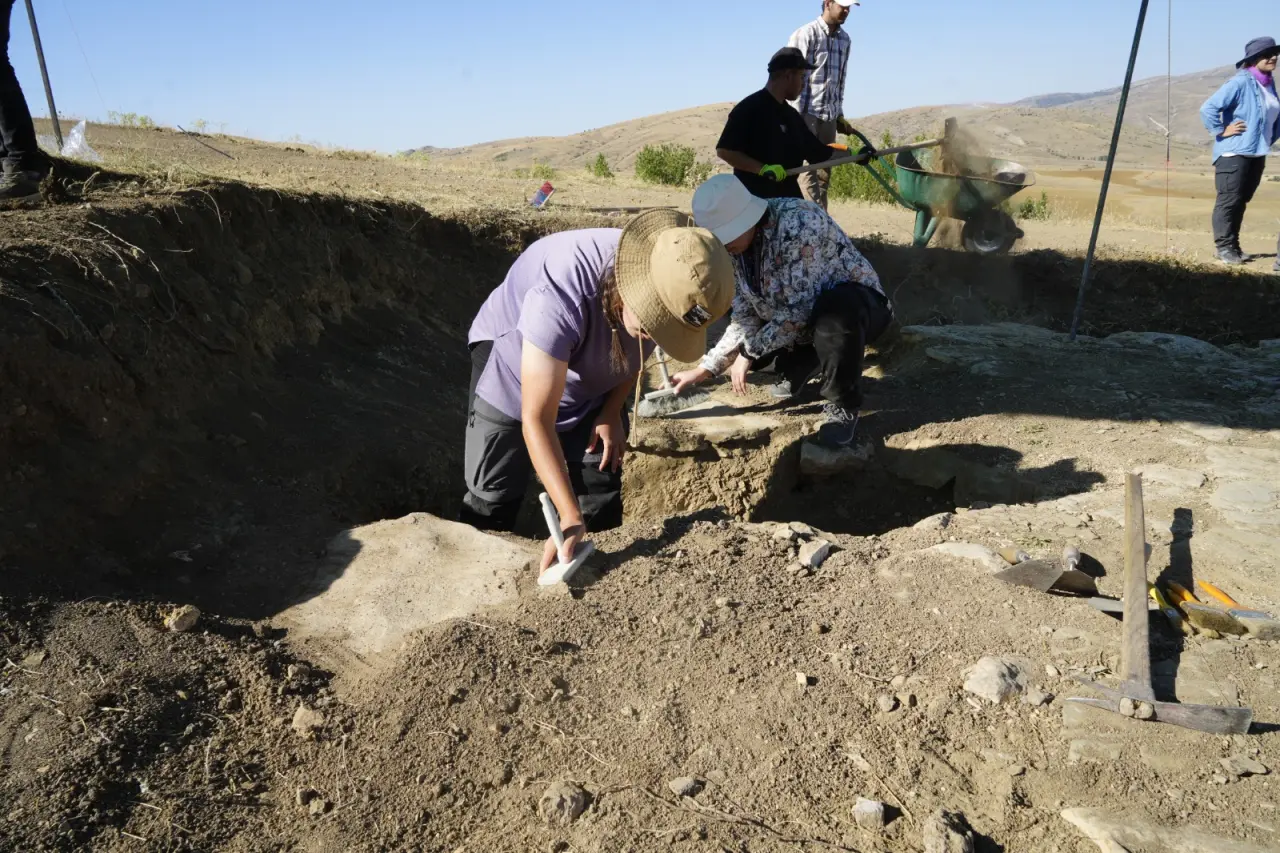 Anadolu’nun en narin kadın iskeletleri Satala’da ortaya çıktı 16