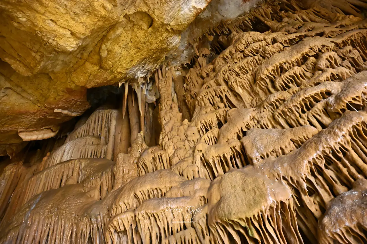 Gümüşhane'nin "Yeraltı Sarayı" 110 bin ziyaretçiyi ağırladı 5