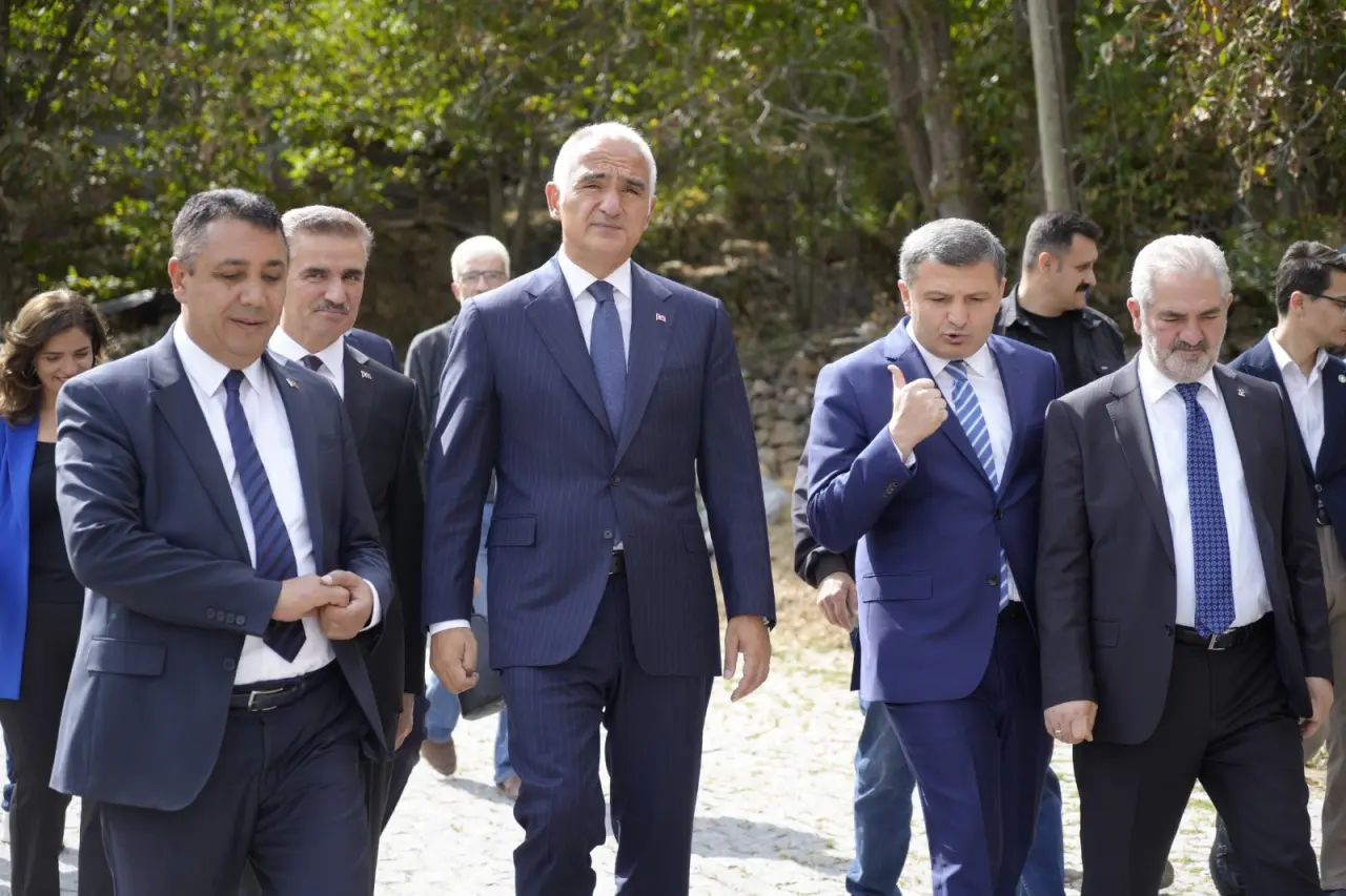 Kültür ve Turizm Bakanı Mehmet Nuri Ersoy Gümüşhane’de 16