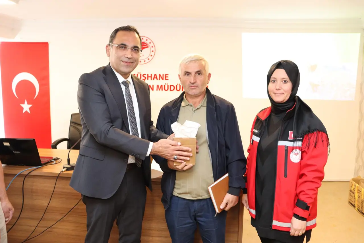 Gümüşhane’de Salep Üretimi İçin İlk Adım: Çiftçilere Eğitim ve Yumru Desteği 5