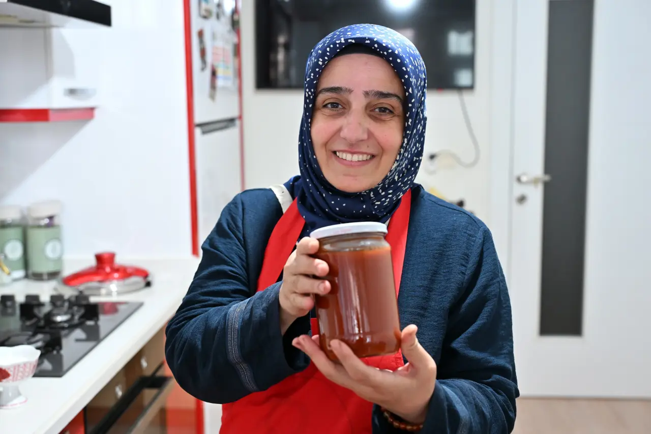 Gümüşhane'nin "Dikenli Gülü" kuşburnu, zahmetli yolculukla sofraya geliyor 4