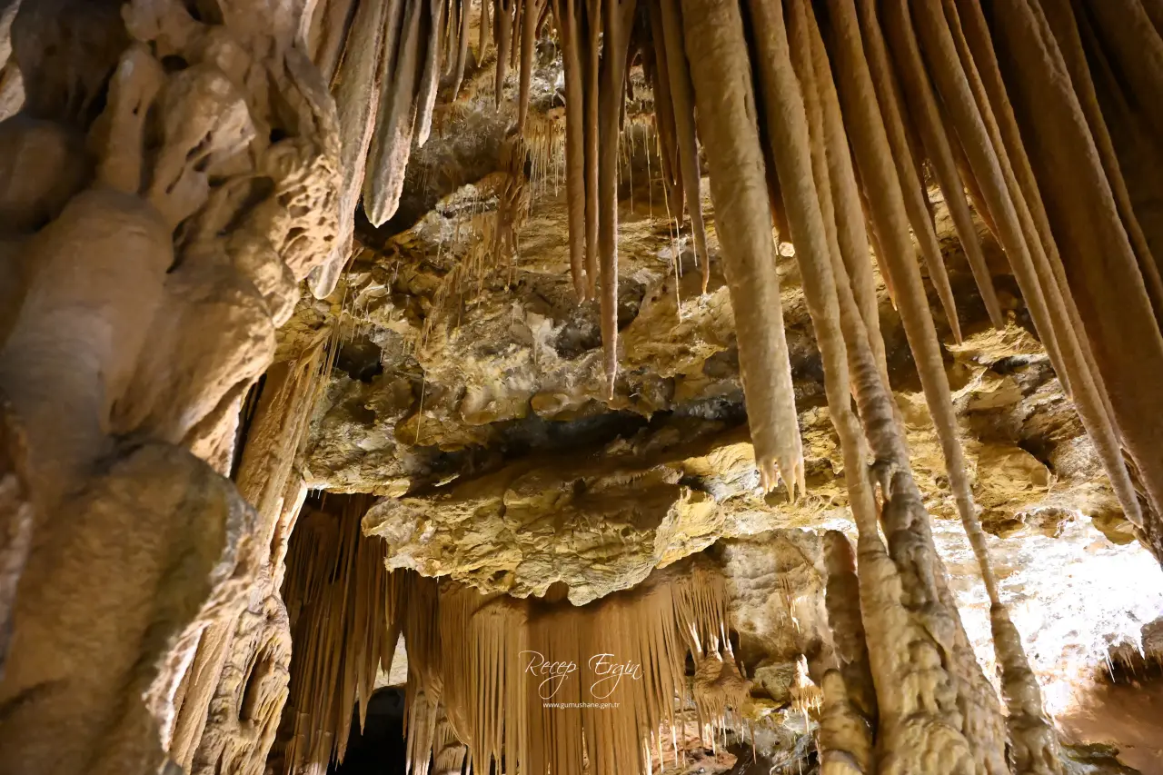 Gümüşhane'nin "Yeraltı Sarayı" 110 bin ziyaretçiyi ağırladı 4