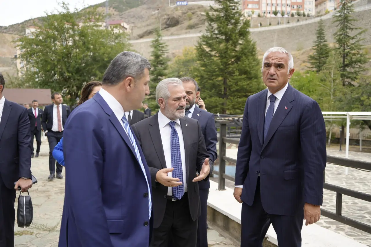 Kültür ve Turizm Bakanı Mehmet Nuri Ersoy Gümüşhane’de 9