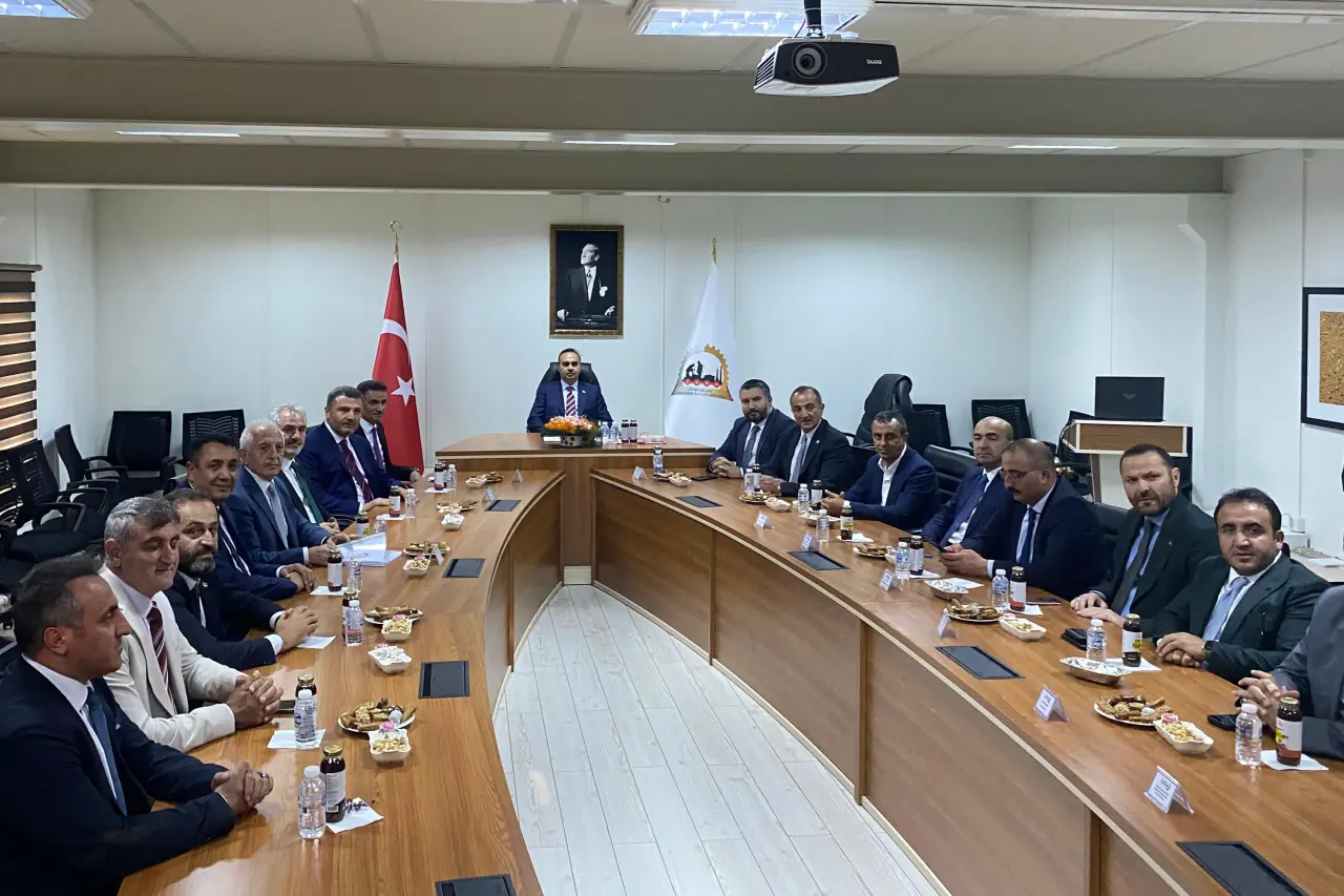 Başkan Akçay’dan Bakan Kacır’a önemli dosya 1