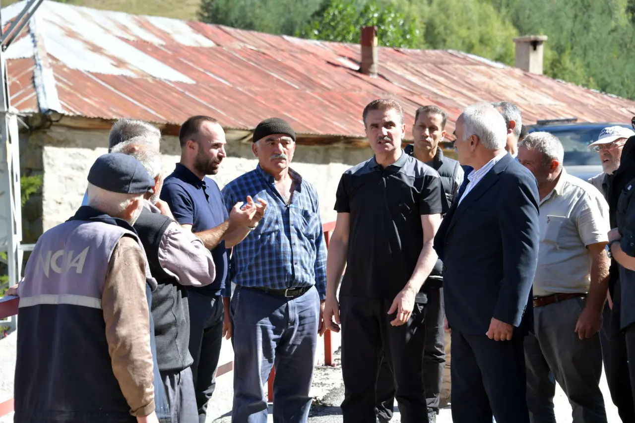 Vali Baruş, Torul’da Köy Ziyaretleri Gerçekleştirdi 1