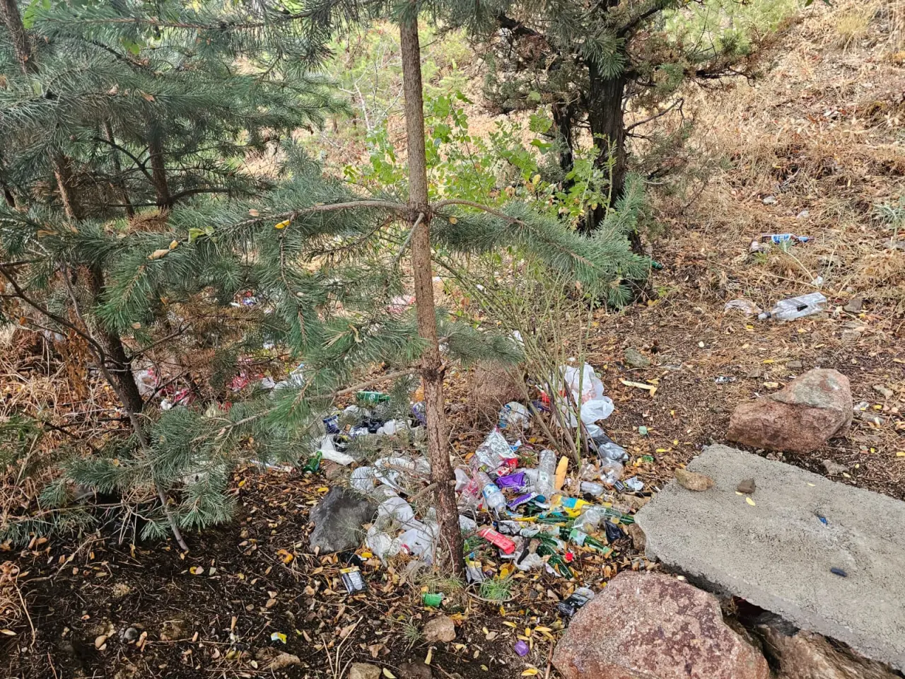 Gençlerden Örnek Davranış: Süleymaniye Mahallesi Pırıl Pırıl! 13