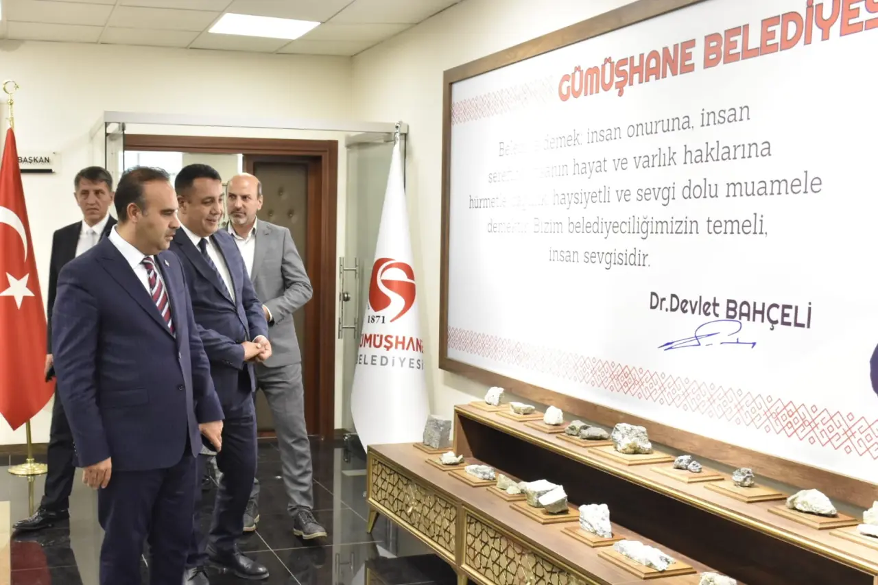 Bakan Kacır'dan Başkan Başer'e ziyaret 13