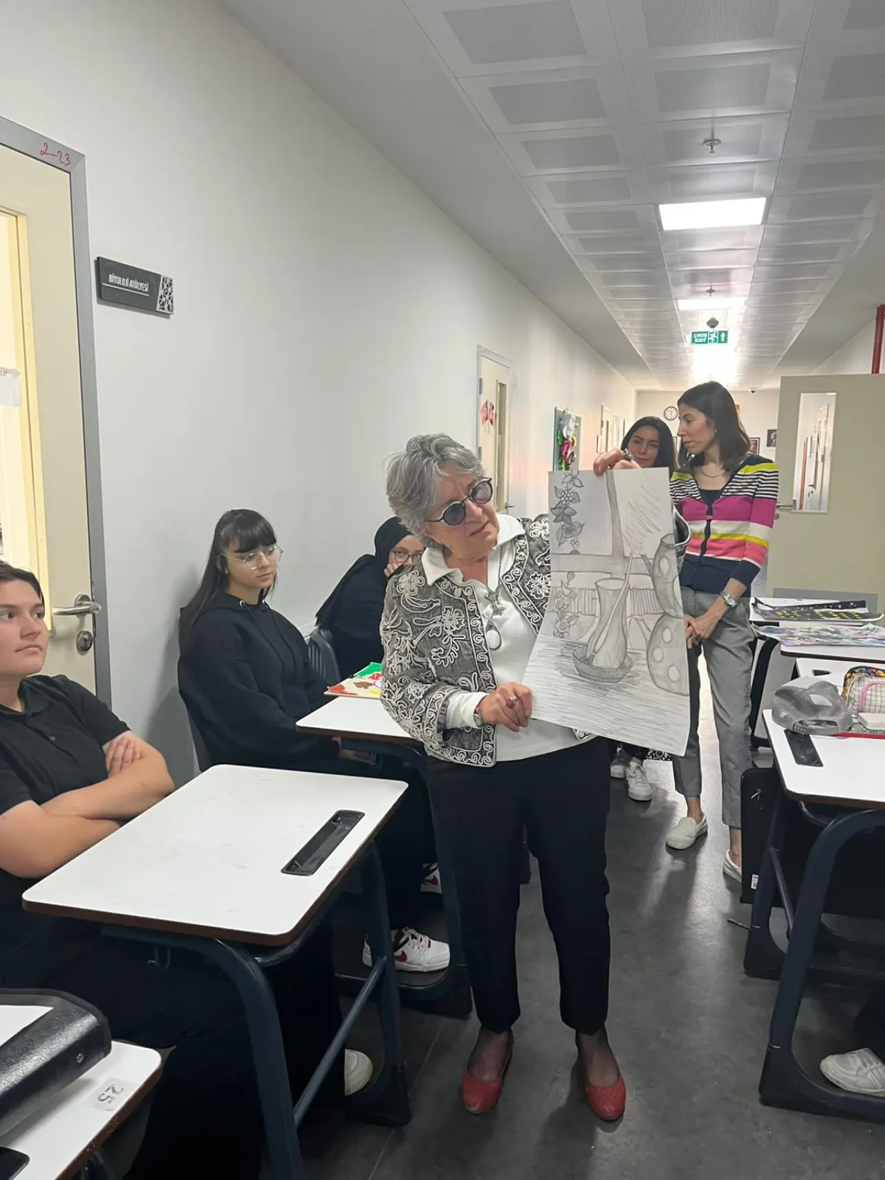 Güzel Sanatlar Lisesi’nde Ressam Güzin Arısoy Söyleşisi 3