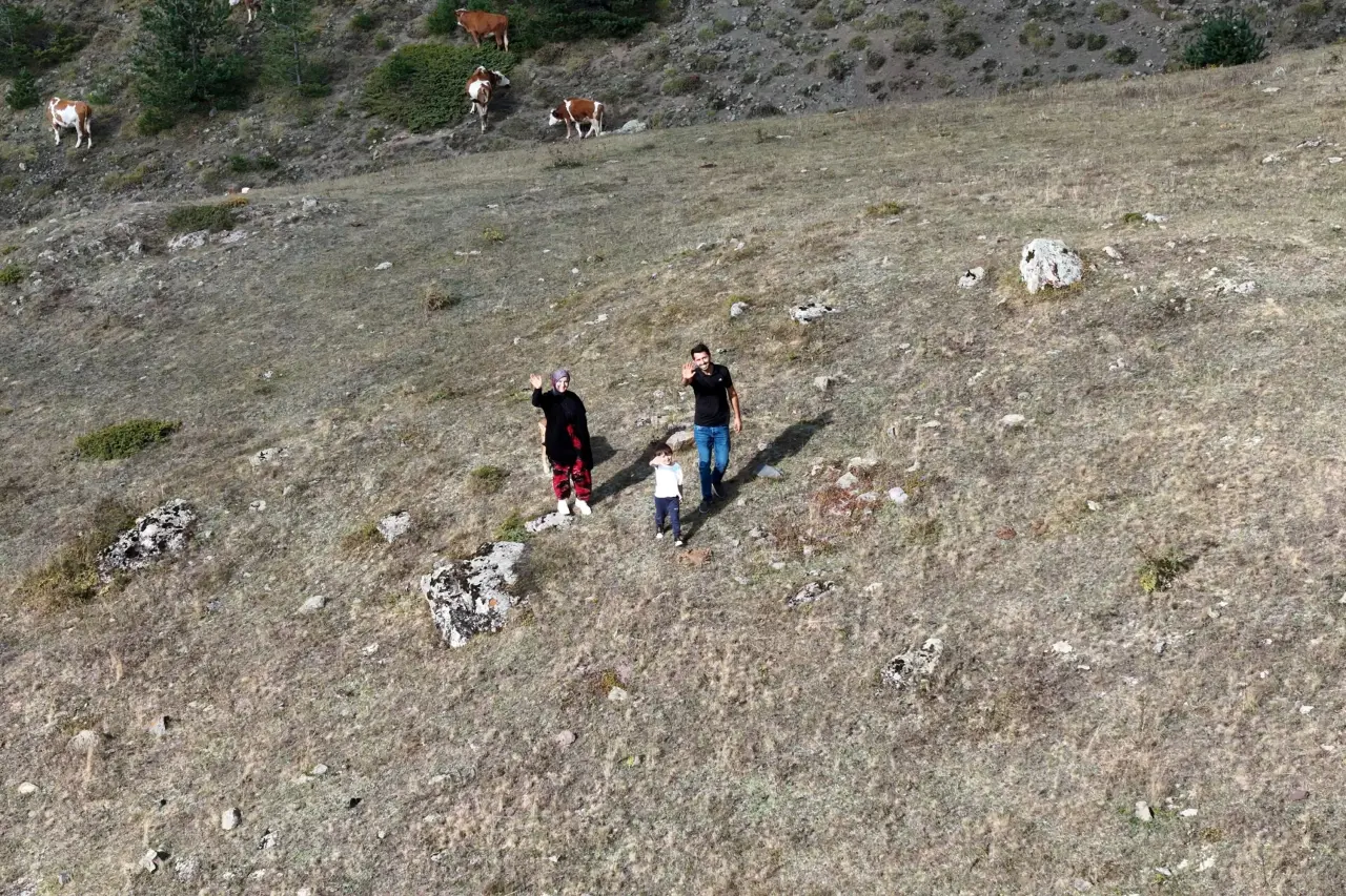 Gümüşhane'de genç muhtarın Türkiye'ye ilham veren başarı hikayesi 3