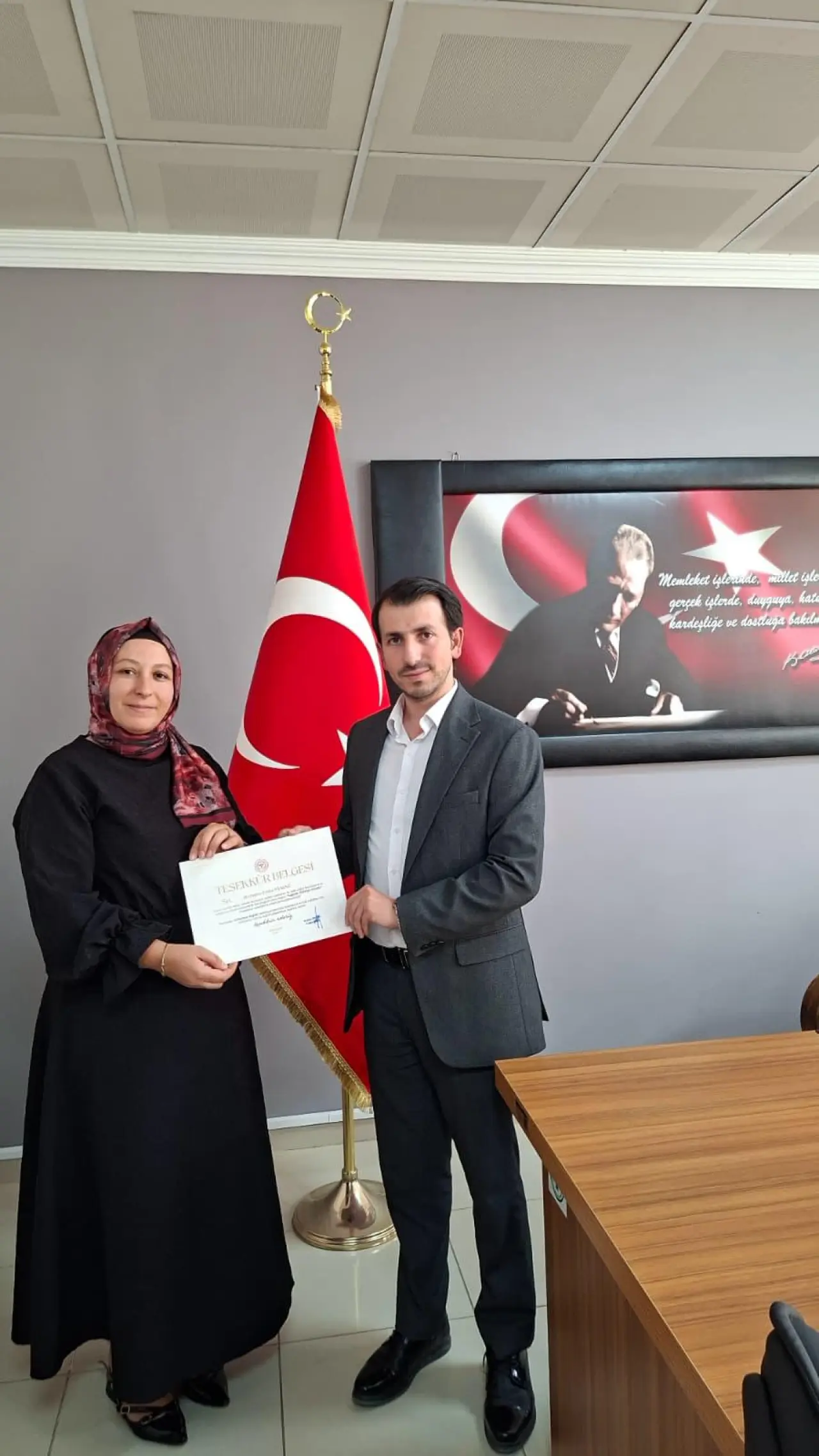 Gümüşhane'de başarılı sağlık çalışanlarına teşekkür belgeleri verildi 7