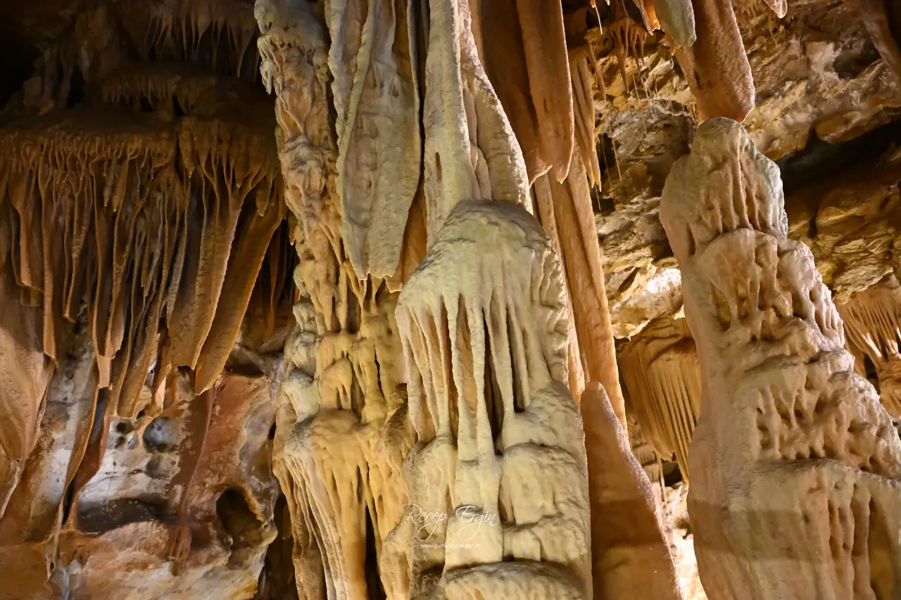 Gümüşhane'nin "Yeraltı Sarayı" 110 bin ziyaretçiyi ağırladı 8