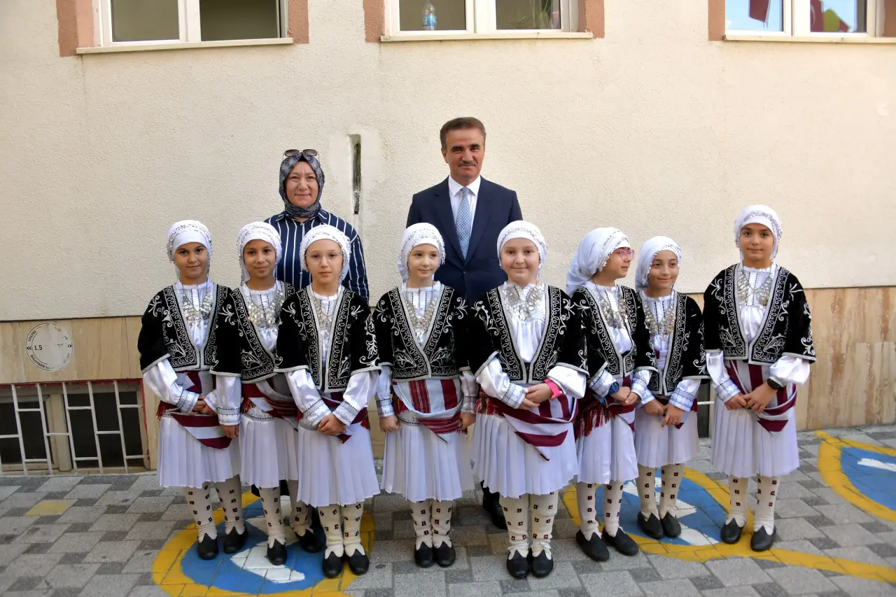 Gümüşhane'de ilköğretim haftası kutlandı 8