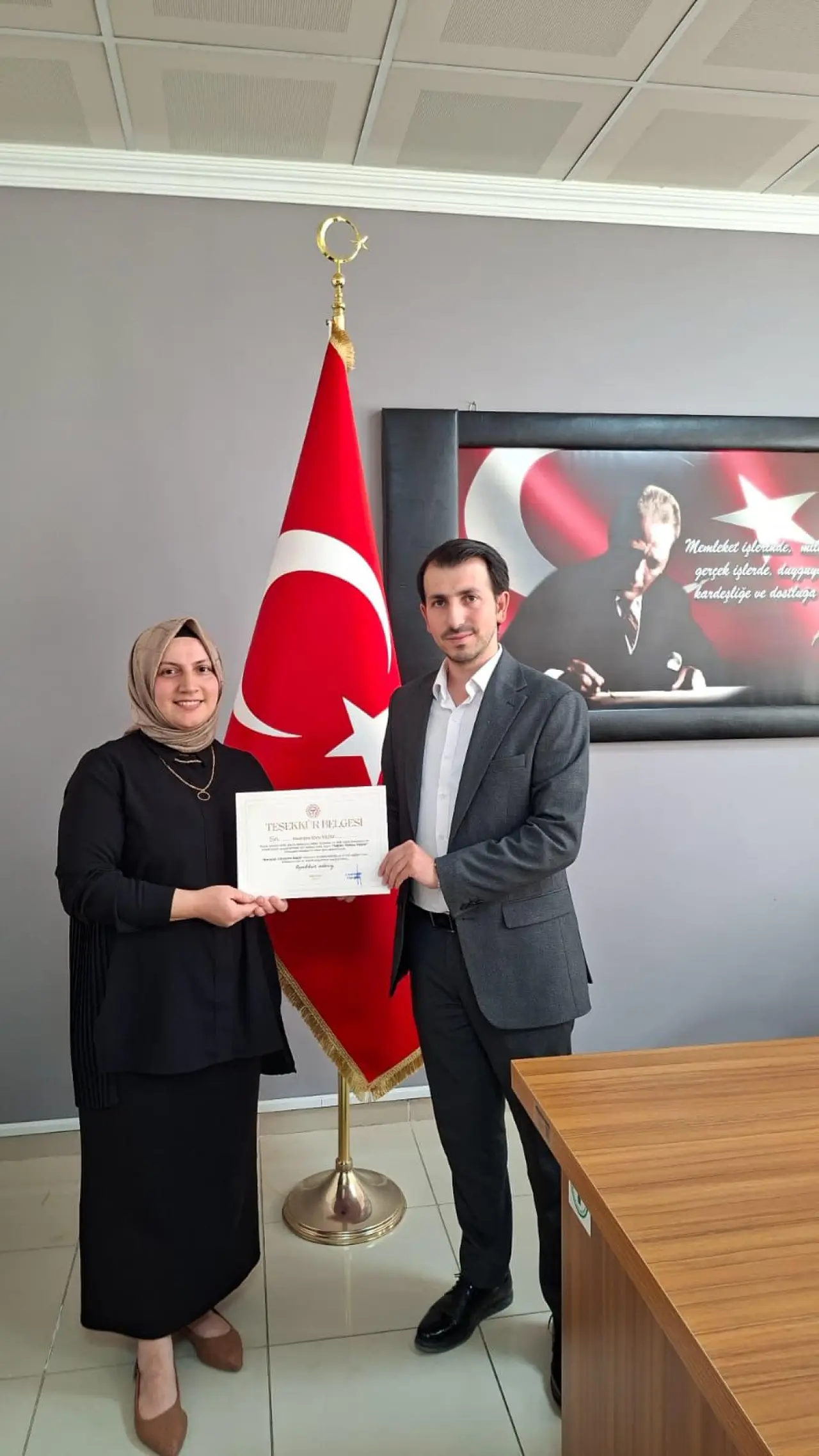 Gümüşhane'de başarılı sağlık çalışanlarına teşekkür belgeleri verildi 10