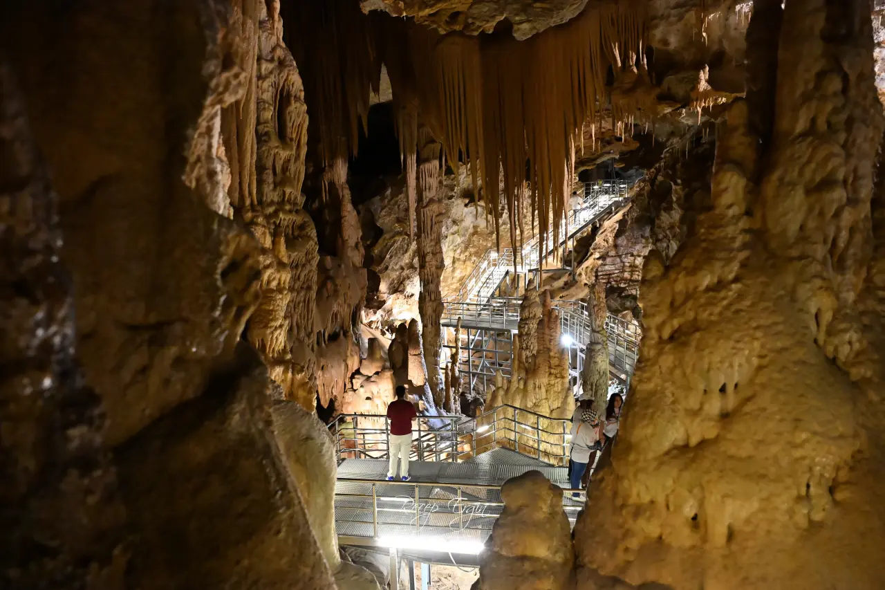 Gümüşhane'nin "Yeraltı Sarayı" 110 bin ziyaretçiyi ağırladı 2