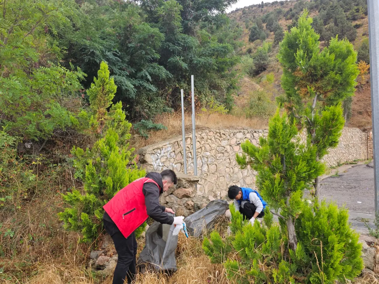 Gençlerden Örnek Davranış: Süleymaniye Mahallesi Pırıl Pırıl! 8