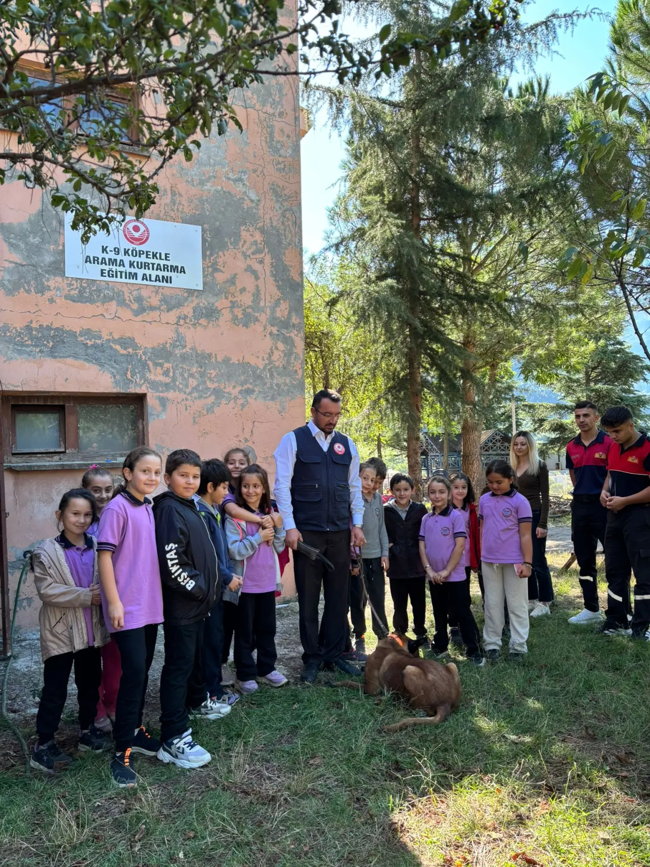 Minik öğrencilere itfaiyecilik eğitimi 6