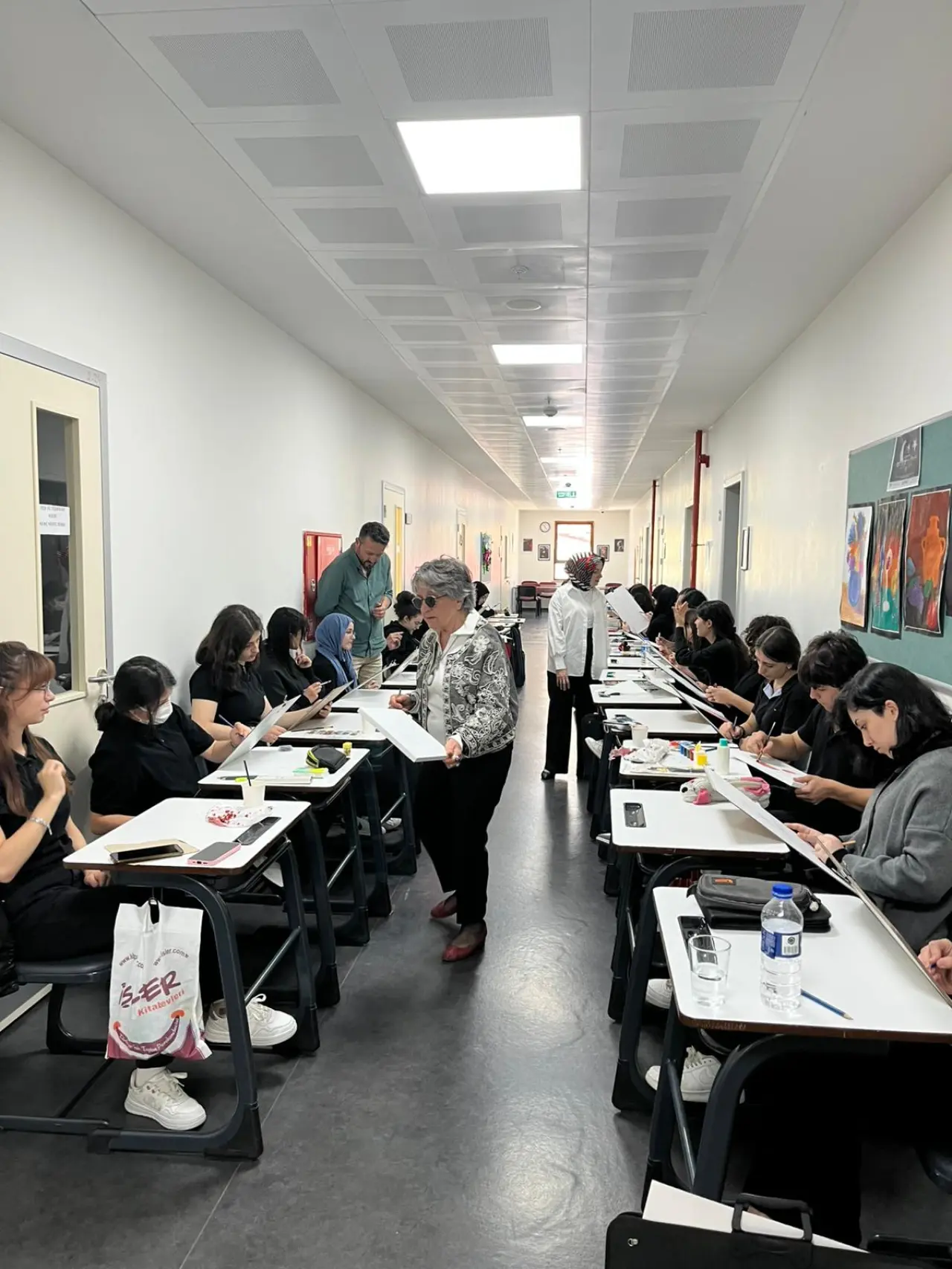 Güzel Sanatlar Lisesi’nde Ressam Güzin Arısoy Söyleşisi 2