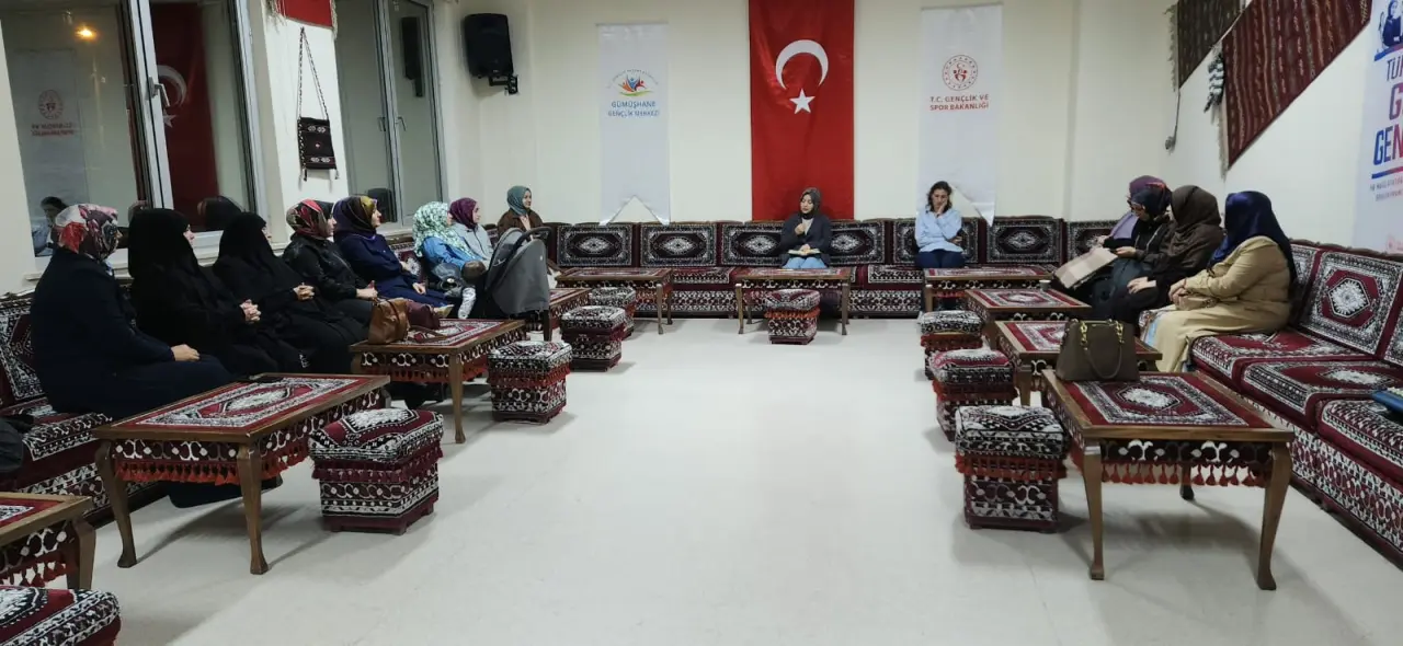 Klasik Metin Okumaları ve Üniversite-Şehir Buluşmaları İlgi Gördü 2