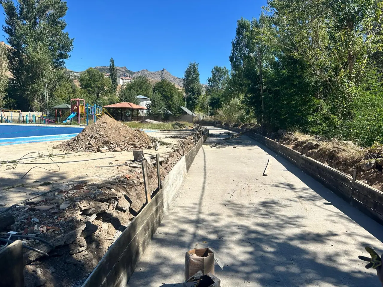Tekke Açık Yüzme Havuzu Modernize Ediliyor 7