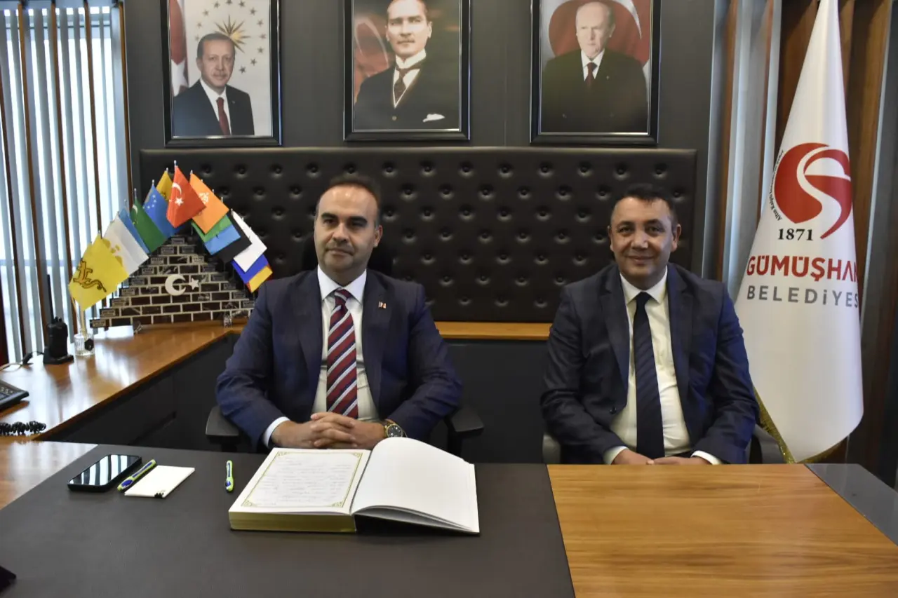 Bakan Kacır'dan Başkan Başer'e ziyaret 8