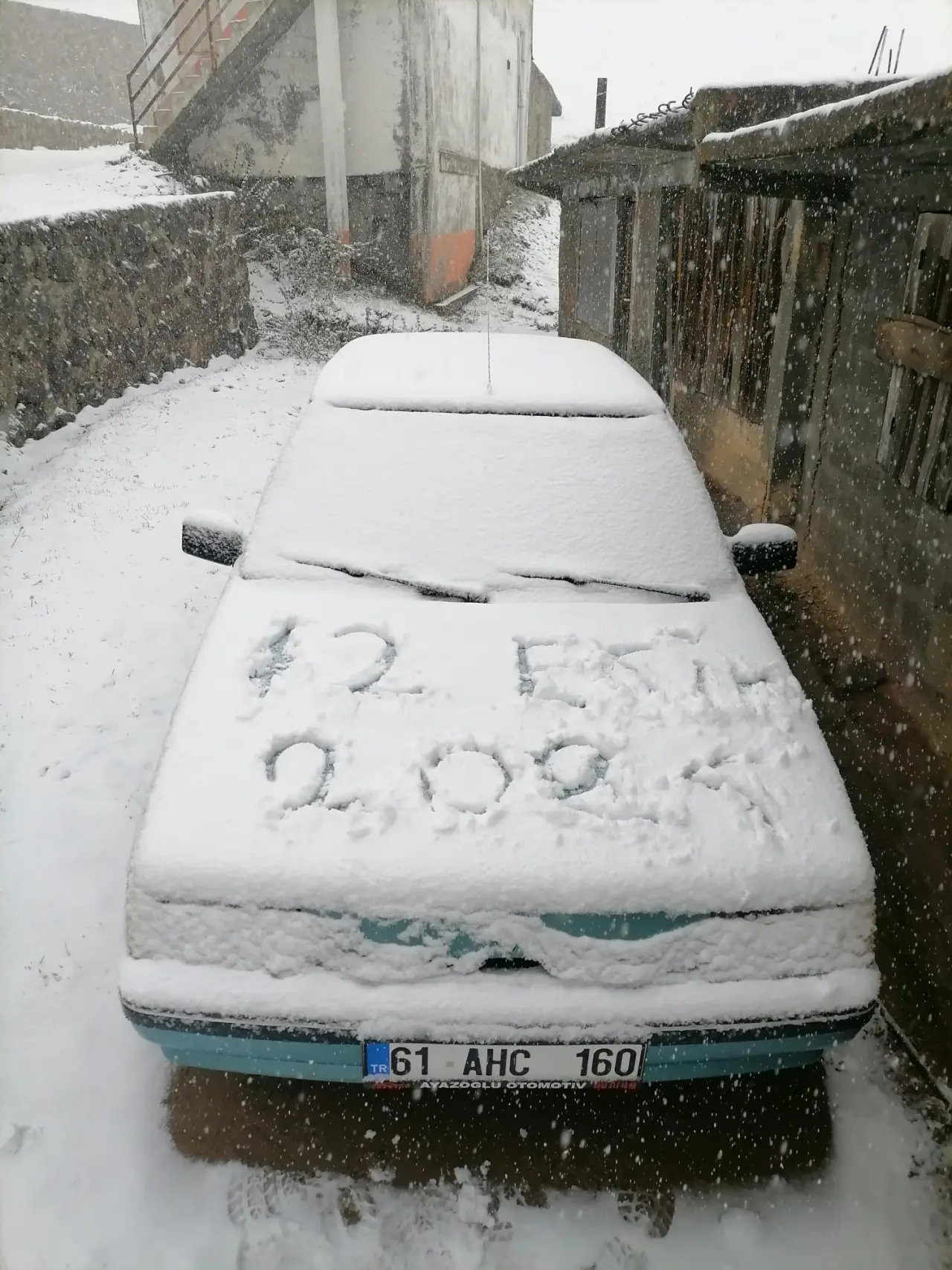 Gümüşhane’nin yüksek kesimleri kara teslim oldu 1