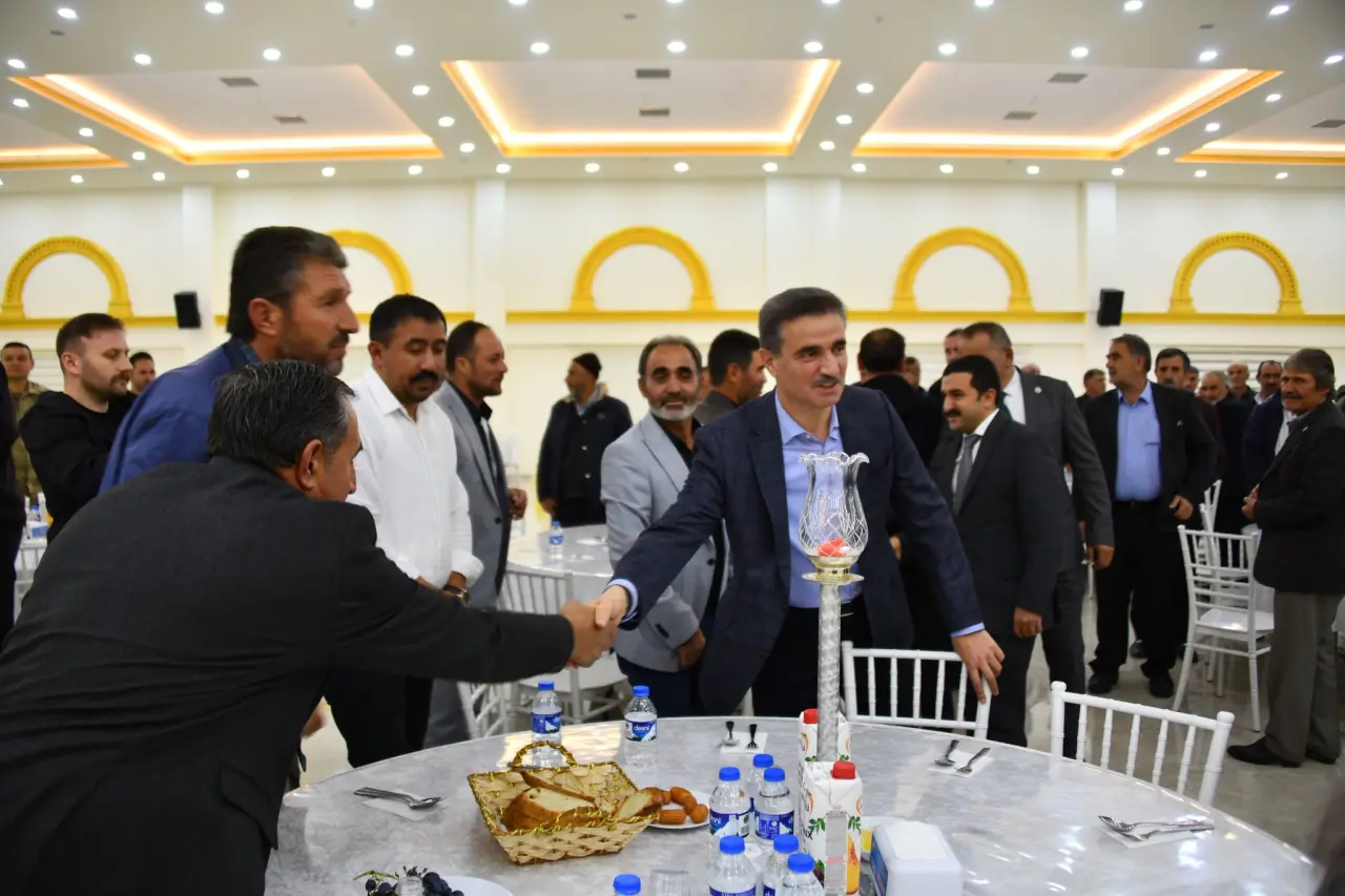 Vali Baruş'tan Muhtarlara Güçlü Mesaj: "Devletin Gören Gözü, Duyan Kulağısınız" 2