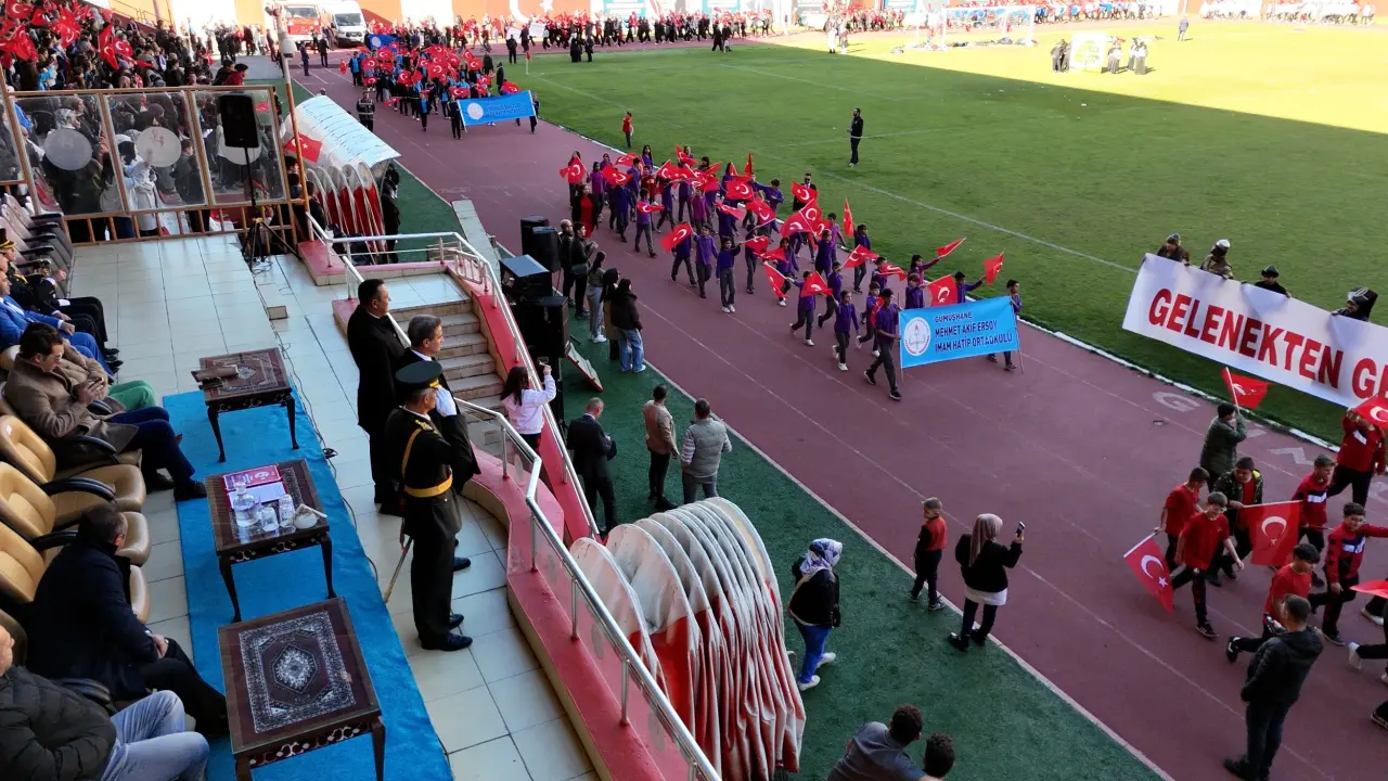 Cumhuriyet’in 102. Yılı Gümüşhane’de coşkuyla kutlandı 27